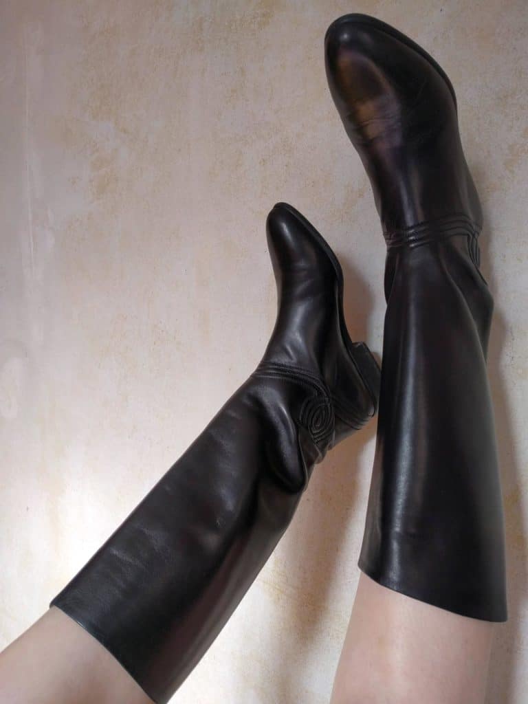 Vintage Stiefel schwarz mit Ziersteppung